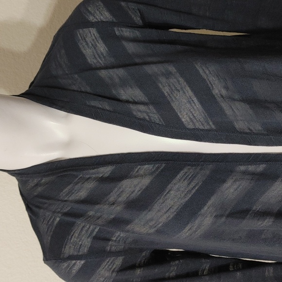 (5 for $20) Live Soup dark gray cardigan size small. - Picture 2 of 5